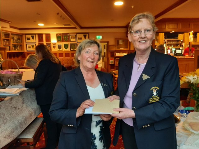 image lady-captain-jo-with-lady-president-stephanie-jpg